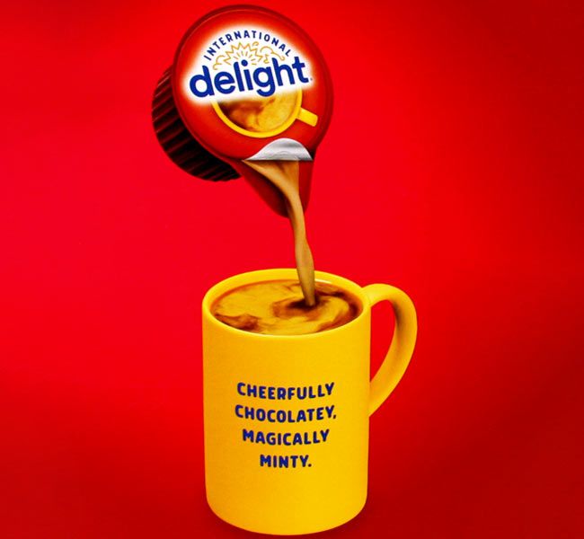 Peppermint Mocha Chocolate Coffee Creamer Cups, International Delight Christmas Seasonal Flavored Cream.
